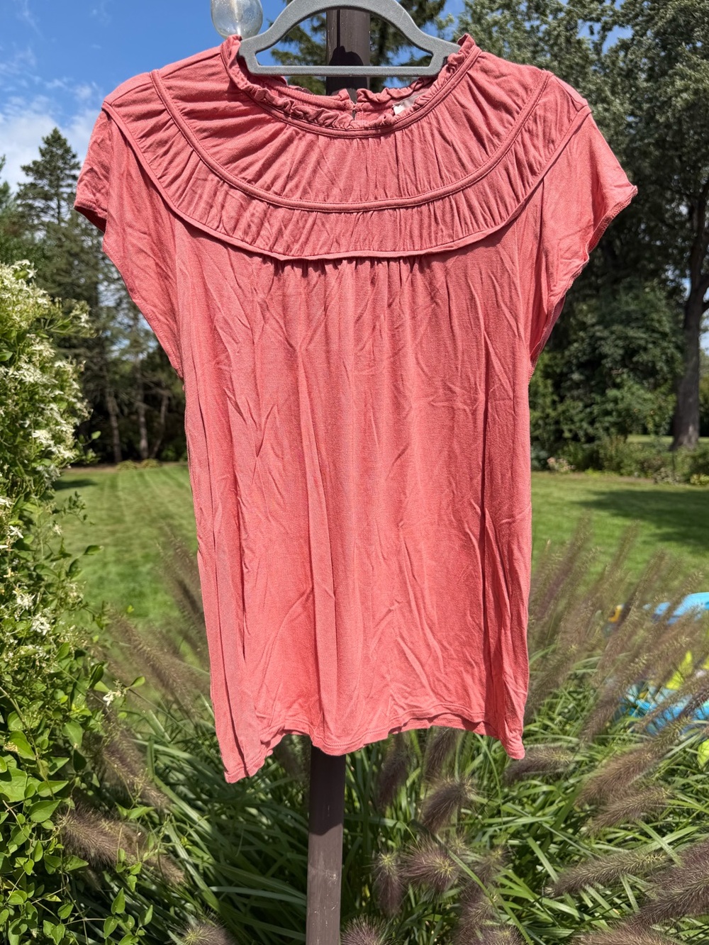 LOFT Ruffle Yoke Short Sleeve Top XL Coral